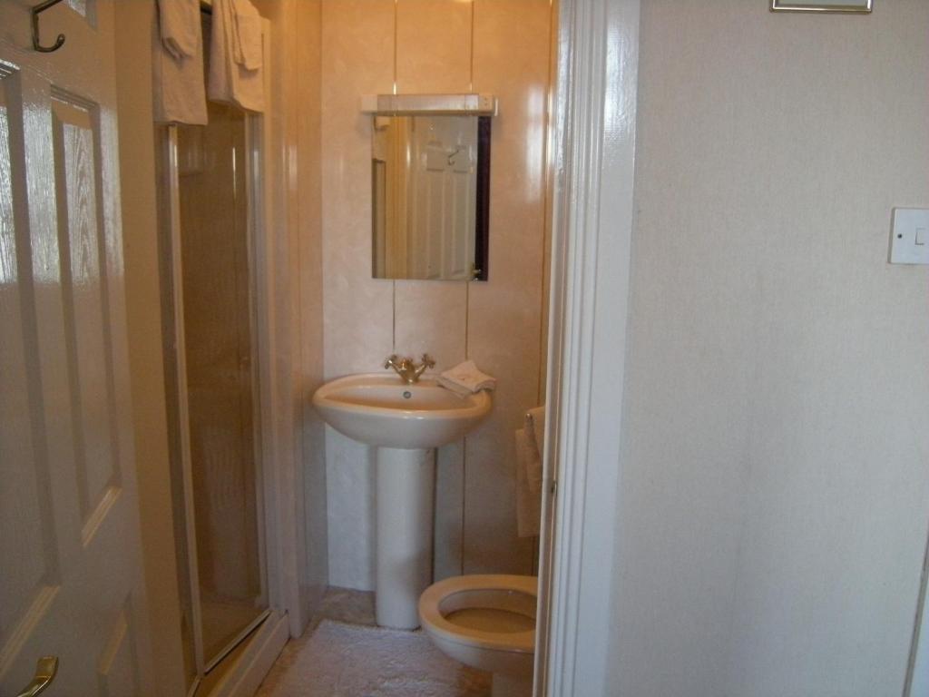 Ashlea House Hotel Portrush Room photo